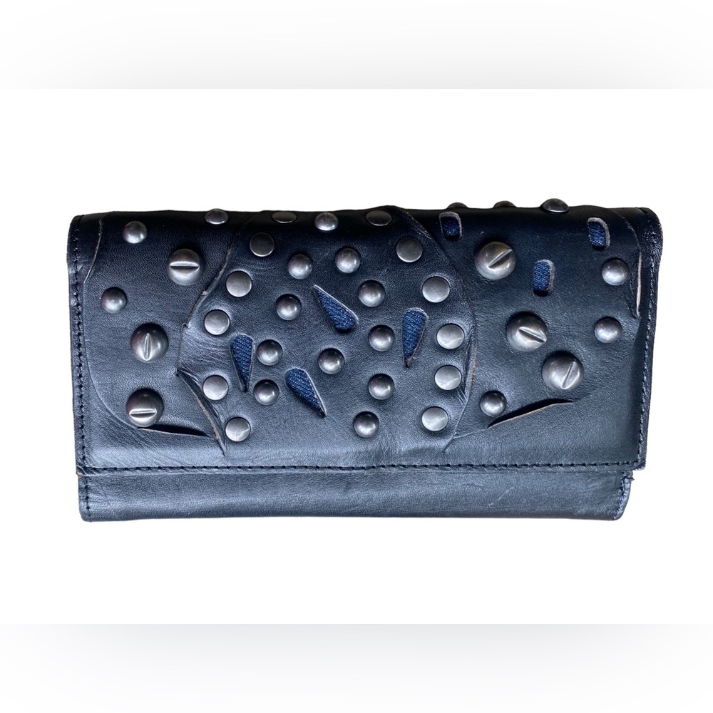 Patricia Nash Terresa Wallet black leather metal studded